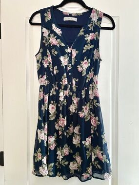 Abercrombie & Fitch Navy Floral Sleeveless Dress - Size Medium